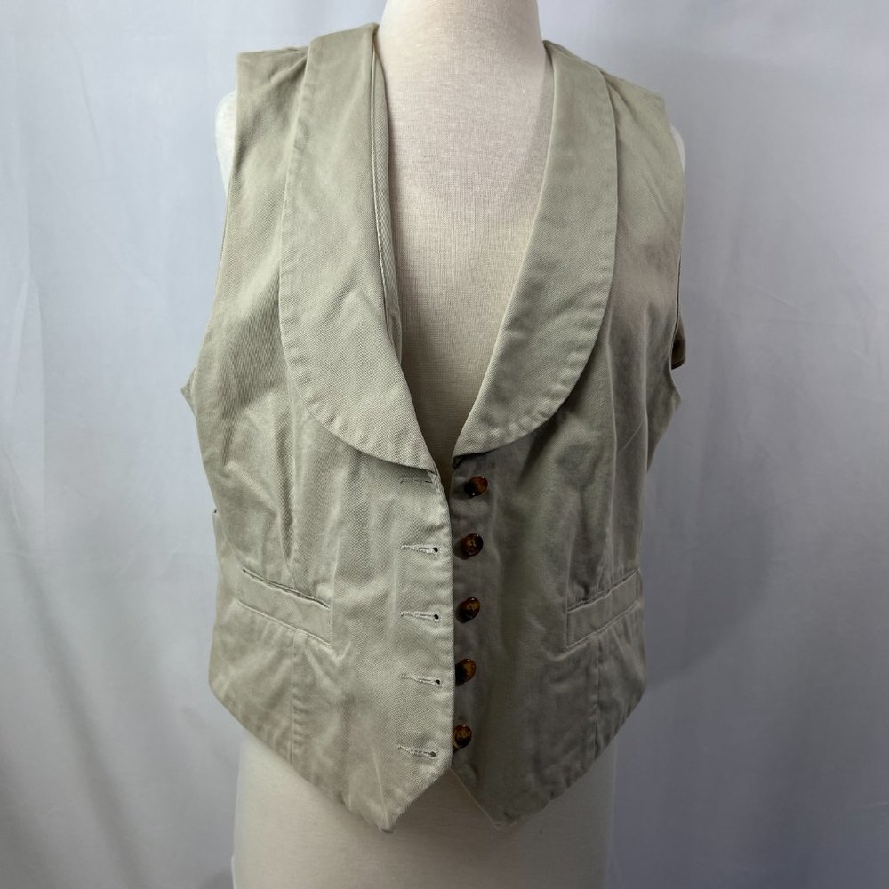 Orvis Heavy Khaki Vest Sz. L Front Buttons Two Pockets Back Buckle Tan
